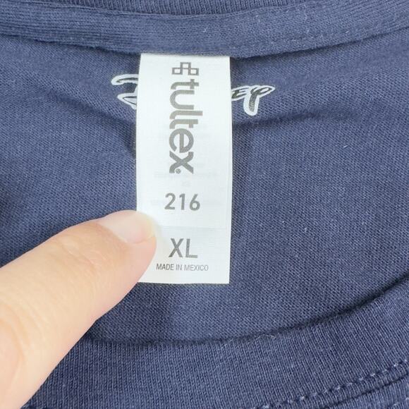 Disney Stitch Christmas Tangled Lights T-Shirt Navy Blue Women's Size XL - Picture 7 of 8